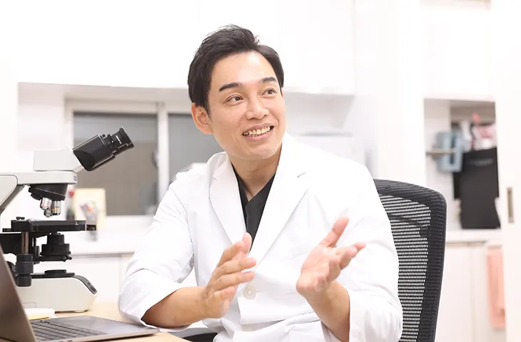 ウイルス性イボの診察風景